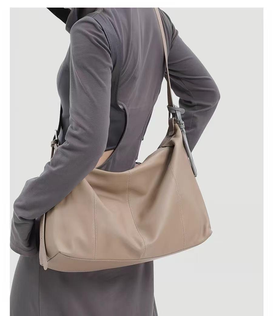 Genuine Leather Large Capacity Hobo Tote Bag, Women's 2026 New Arrival Hot Trend Commute Shoulder & Crossbody Oversized Bag